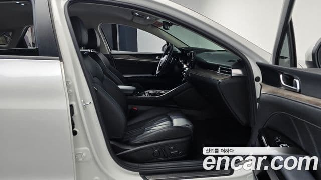 Kia K5 3세대 Signature, 2020 12