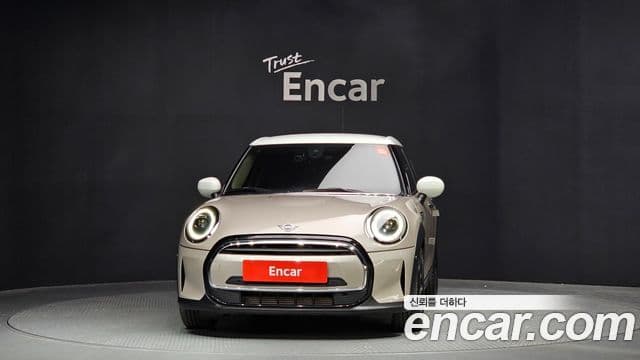 Mini Cooper 3세대, 2024 3