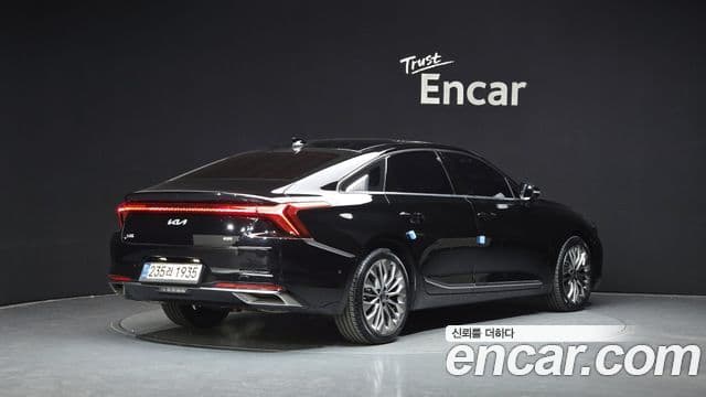 Kia K8 Platinum, 2022 2