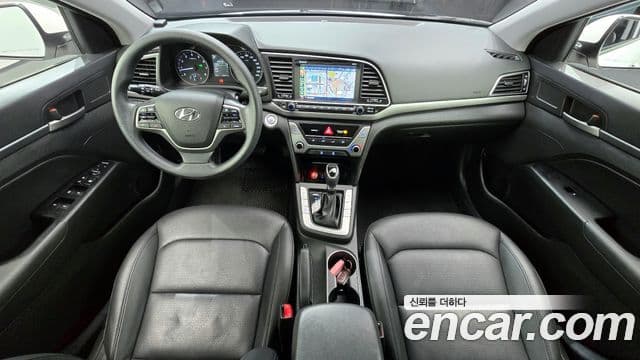 Hyundai Avante AD 1.6 GDI Value Plus, 2017 7