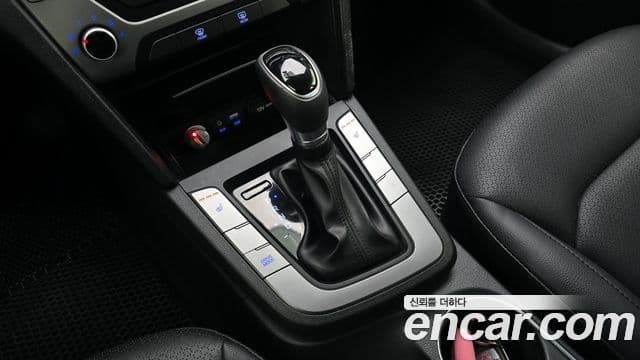 Hyundai Avante AD 1.6 GDI Value Plus, 2017 9