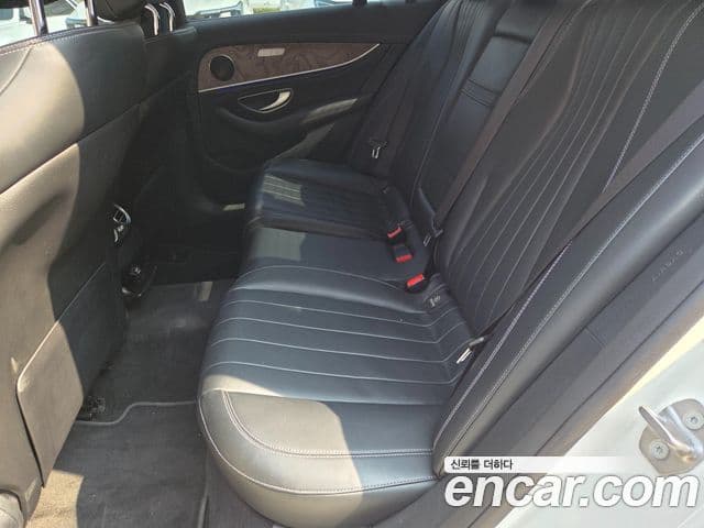 Mercedes-Benz E-класс W213 Exclusive, 2017 10
