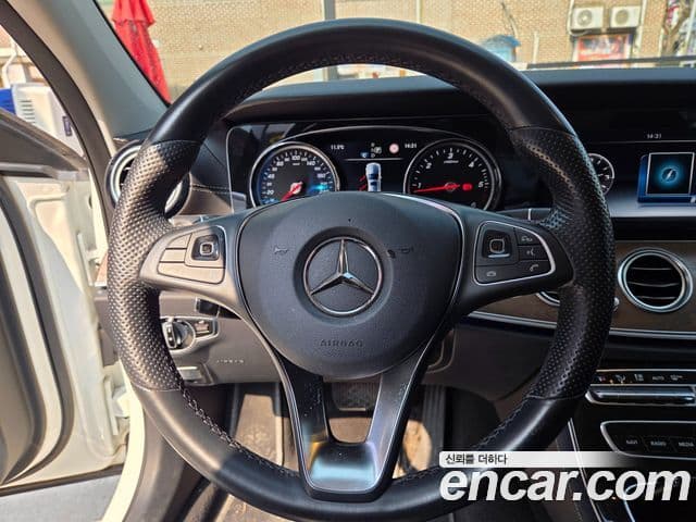 Mercedes-Benz E-класс W213 Exclusive, 2017 11