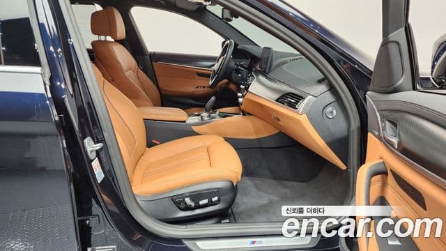 BMW 5시리즈 (G30) 520i M Sport, 2023 11