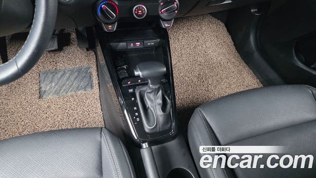 Kia Stonic Trendy, 2018 9