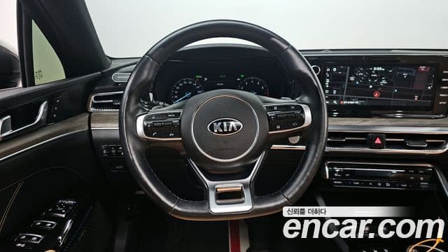 Kia K5 3세대 Signature, 2021 13