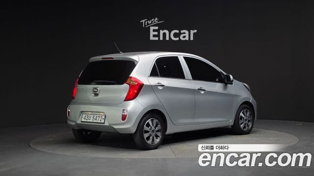 Kia All New Morning Deluxe Trendy, 2014 2