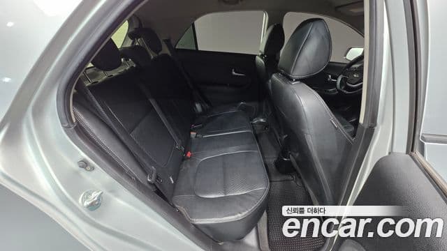 Kia All New Morning Deluxe Trendy, 2014 19