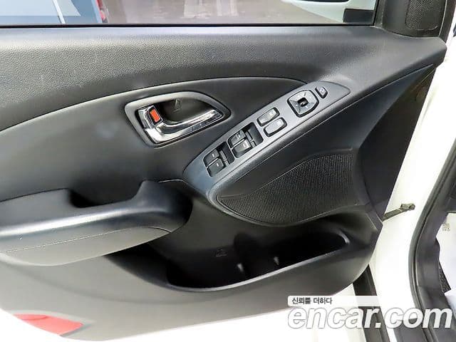 Hyundai Tucson ix Luxury, 2013 8