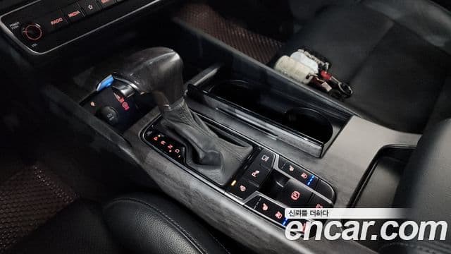 Kia All New K7 Noblesse, 2019 9