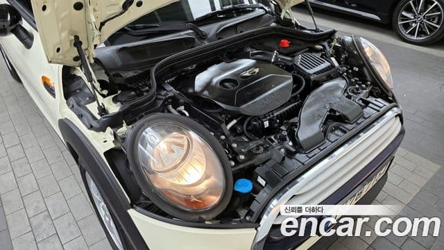 Mini Cooper 3세대, 2015 6