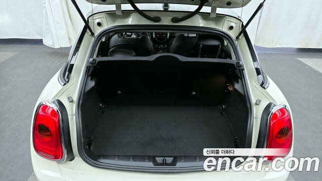 Mini Cooper 3세대, 2015 20