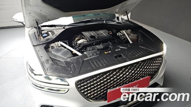 Genesis GV70, 2021 6