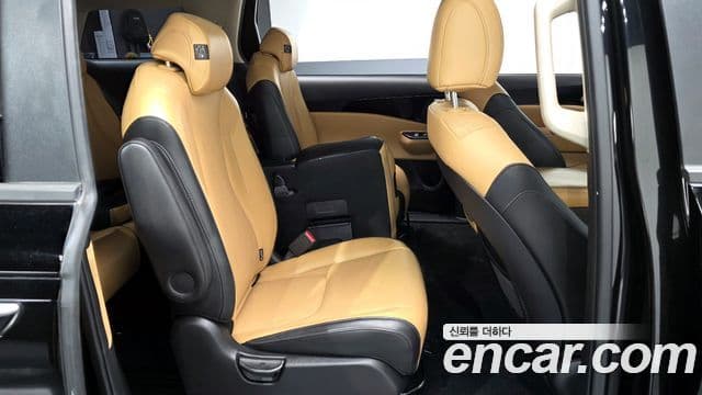 Kia Carnival 4세대 Prestige, 2022 12