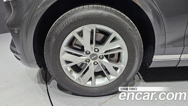 Genesis GV70, 2023 все фото