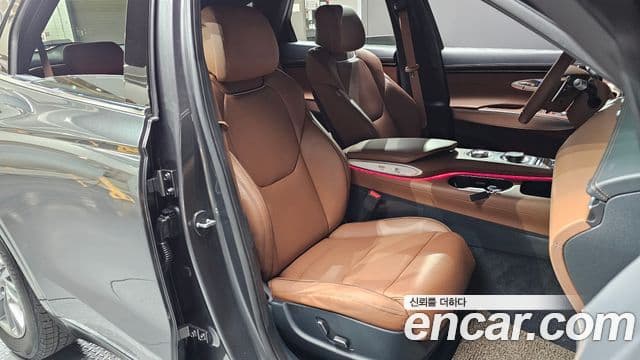 Genesis GV70, 2023 11
