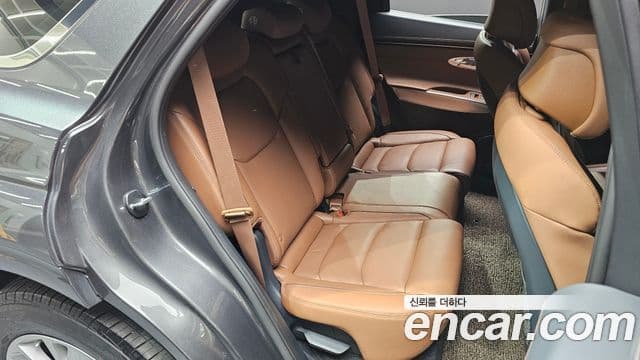 Genesis GV70, 2023 12