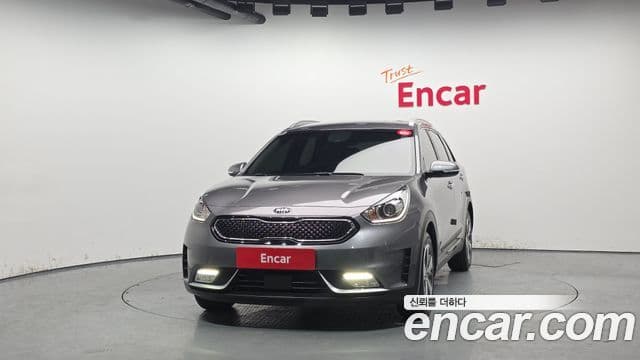 Kia Niro Prestige, 2018 3