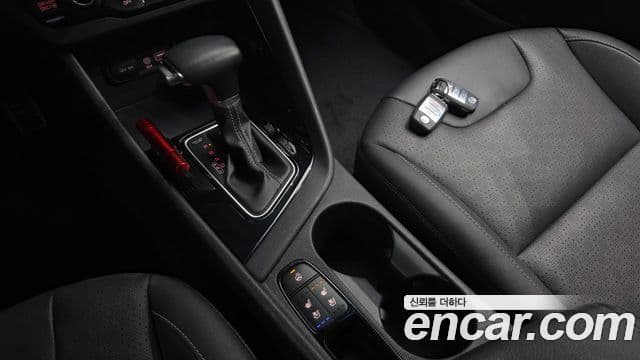 Kia Niro Prestige, 2018 9