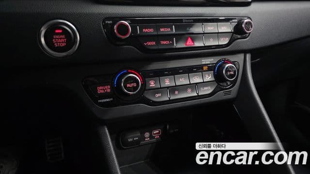 Kia Niro Prestige, 2018 16