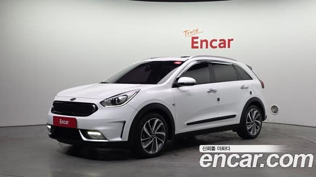 Kia Niro Prestige, 2018 1