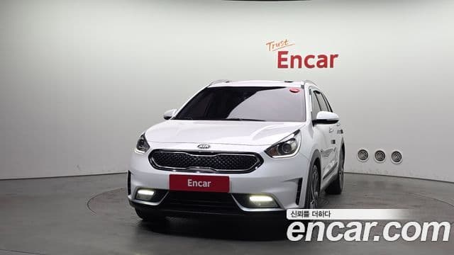 Kia Niro Prestige, 2018 3