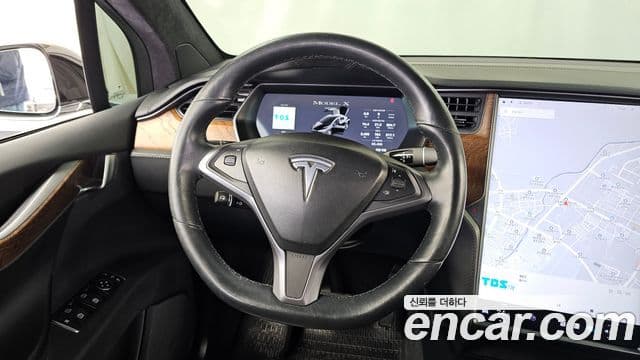 Tesla модель X Long Range, 2020 13