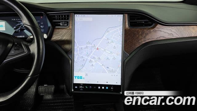 Tesla модель X Long Range, 2020 14