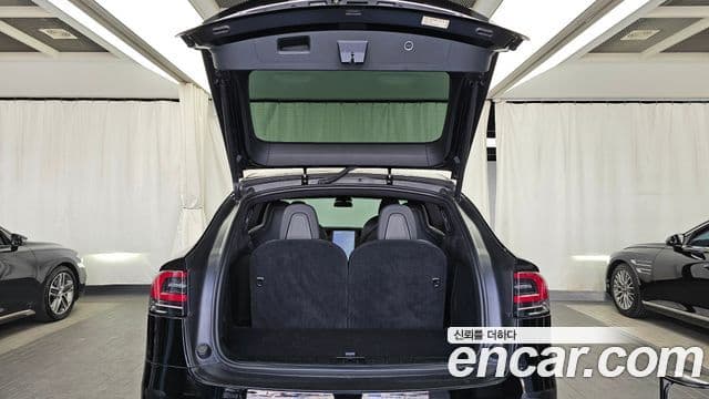 Tesla модель X Long Range, 2020 20