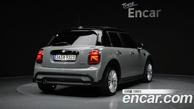 Mini Cooper 3세대, 2022 2