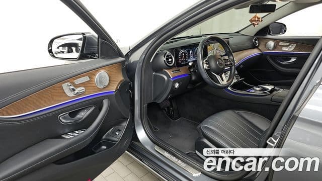 Mercedes-Benz E-класс W213 Exclusive, 2020 10