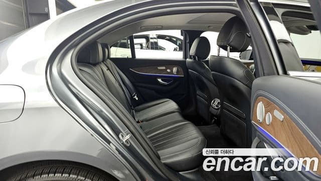 Mercedes-Benz E-класс W213 Exclusive, 2020 12