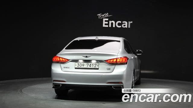 Hyundai Genesis DH G330 Premium AWD, 2015 4