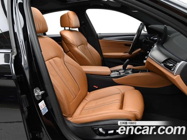 BMW 5시리즈 (G30) 520i M Sport, 2022 10