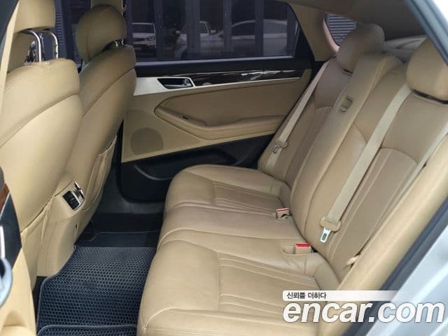 Hyundai Genesis DH Modern, 2015 7