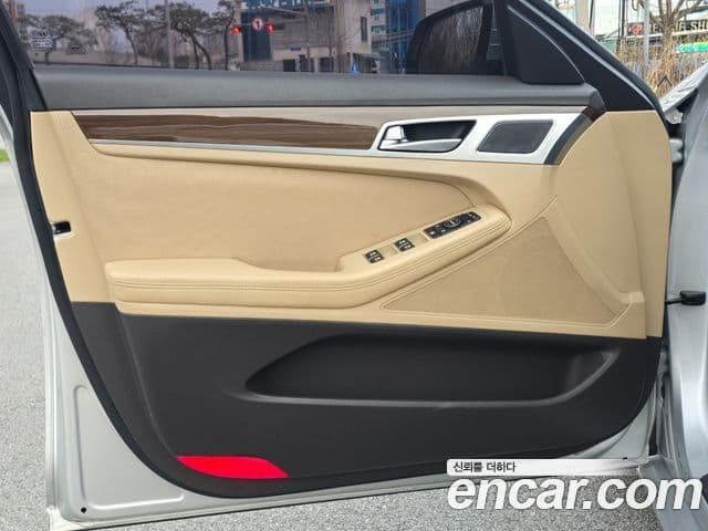 Hyundai Genesis DH Modern, 2015 8