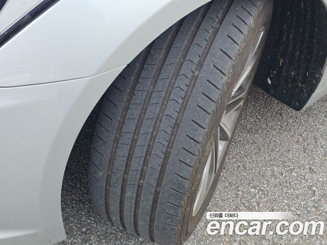 Hyundai Genesis DH Modern, 2015 18