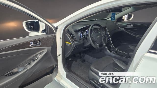 Hyundai Sonata The / новый 브릴리언트 CVVL Attraction, 2014 10