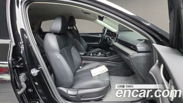 Kia The / новый New K5 3세대 Prestige, 2025 10