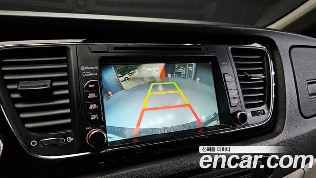 Kia All New Carnival Prestige, 2016 15