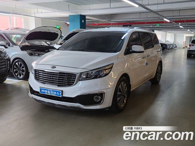 Kia All New Carnival Luxury, 2015 1