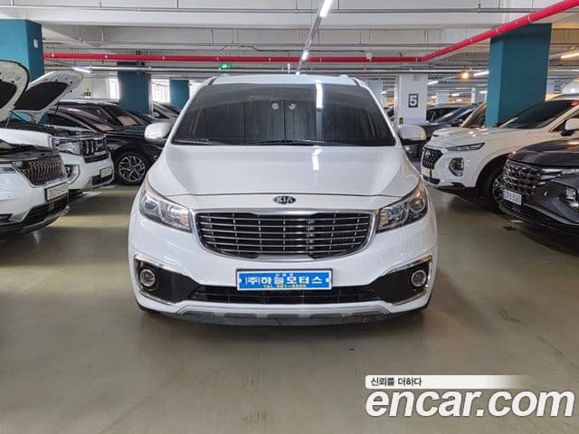 Kia All New Carnival Luxury, 2015 2
