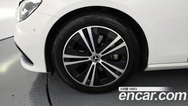 Mercedes-Benz E-класс W213 Avantgarde, 2022 все фото