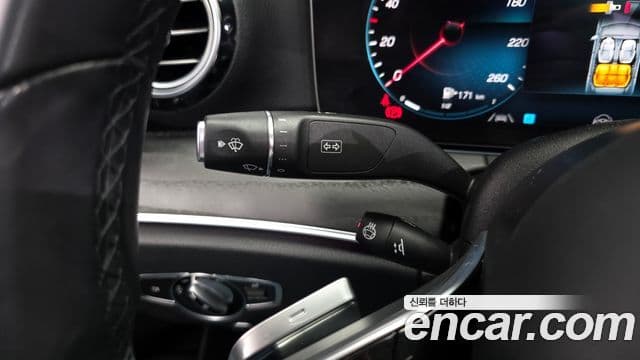 Mercedes-Benz E-класс W213 Avantgarde, 2022 16