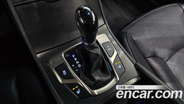 Hyundai Grandeur HG Modern, 2014 9