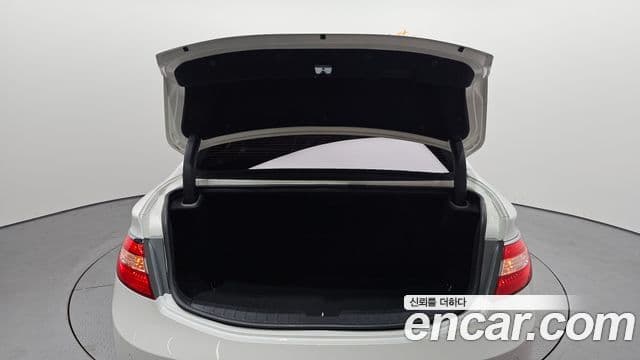 Hyundai Grandeur HG Modern, 2014 20