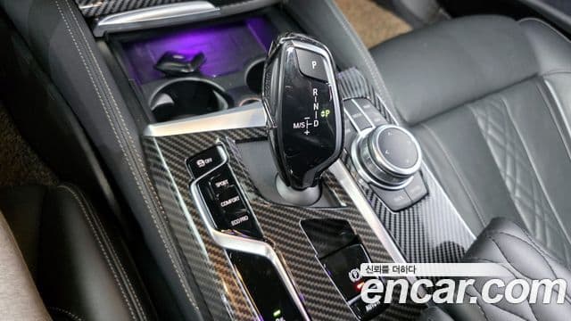 BMW 5시리즈 (G30) 530i M Sport, 2022 9