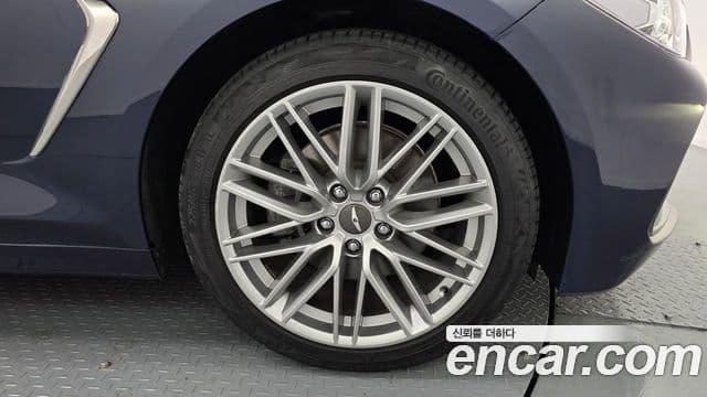 Genesis G70 Elite, 2019 все фото