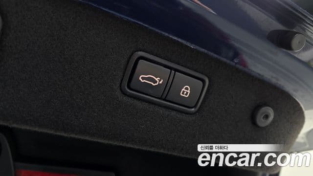 Genesis G70 Elite, 2019 17