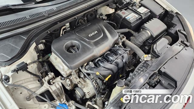 Hyundai Avante AD 1.6 GDI Smart, 2016 6